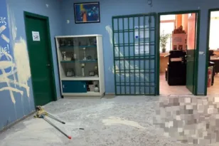 «Τα έσπασαν για χαβαλέ» λέει ο δήμαρχος Γιάννης Κωνσταντάτος, βανδάλισαν λύκειο στην Αργυρούπολη, ΦΩΤΟ