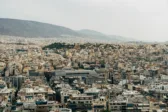 Κοινωνική αντιπαροχή: Οι όροι, οι συμβάσεις και οι πρώτες περιοχές που μπαίνουν στο πρόγραμμα