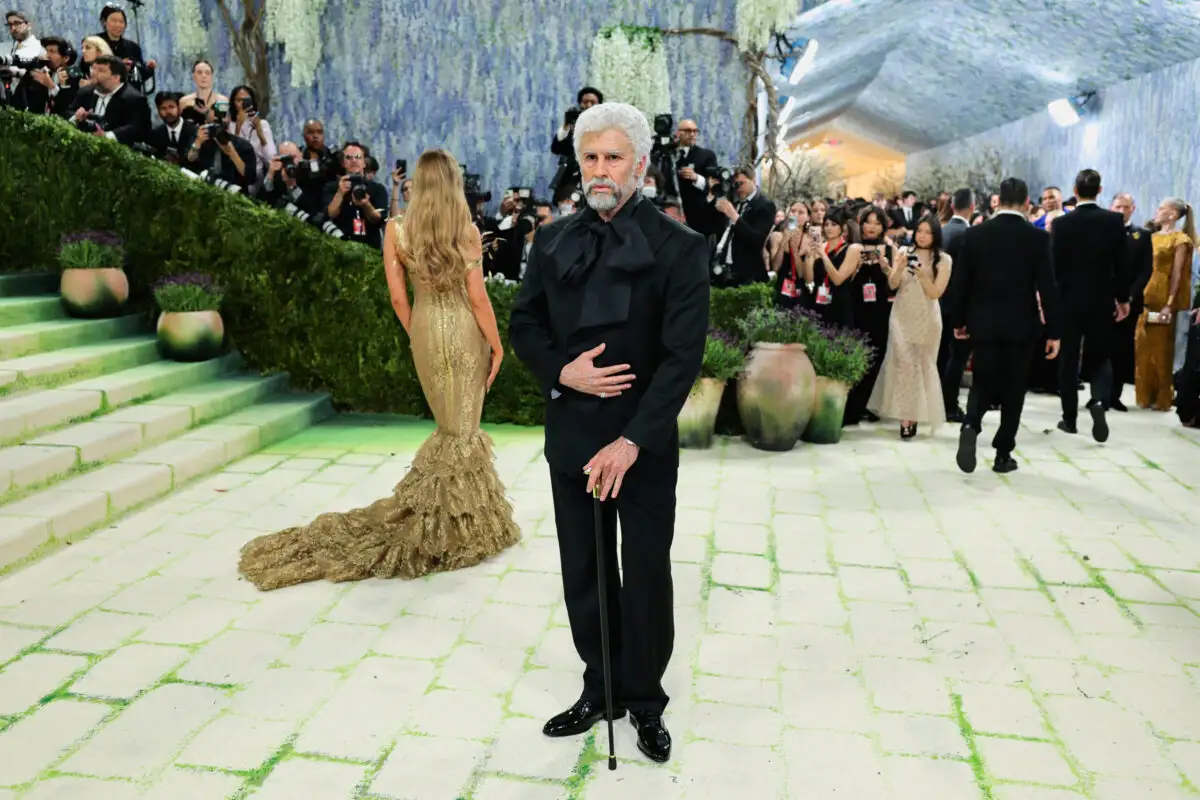 Η πιο απρόσμενη εμφάνιση του Met Gala: Ο Bad Bunny 50 χρόνια μετά