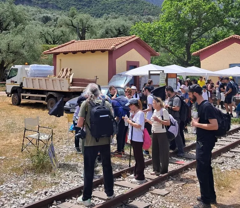 Εκατοντάδες στο 46ο Πανελλήνιο Πέρασμα Βουραϊκού με μήνυμα για τον Οδοντωτό ΦΩΤΟ