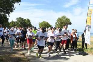 Πάτρα: Ο 2ος  αγώνας δρόμου Ειρήνης τίμησε τη μνήμη του Γρηγόρη Λαμπράκη και έστειλε μήνυμα 