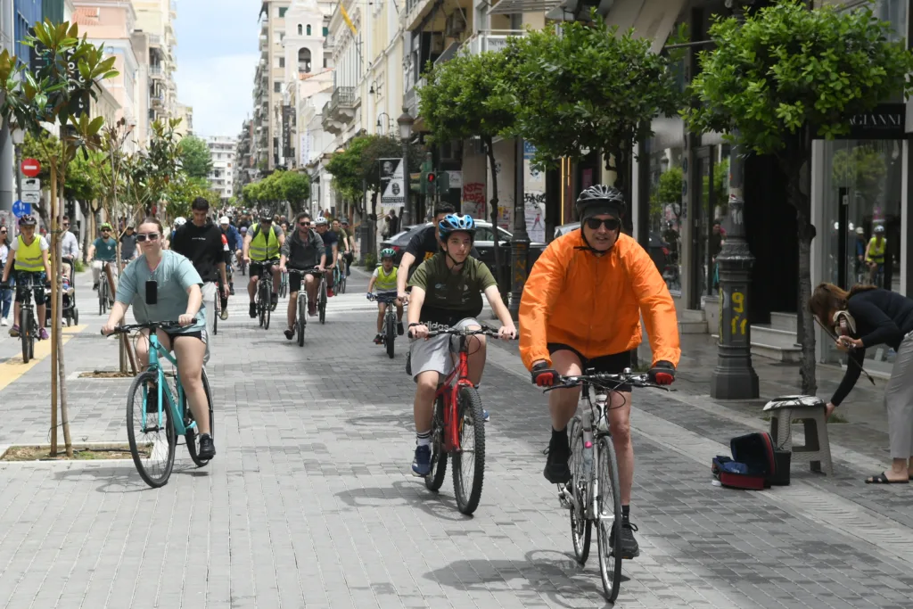 Πλήθος κόσμου στην 14η Ποδηλατική Βόλτα «Πάμε με Ποδήλατο»