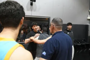 Η απρέπεια ενός παίκτη χάλασε τη γιορτή των τριών παρατάσεων! - Φωτογραφίες