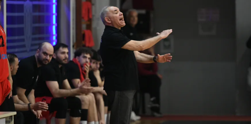 Λιόνας για Παναχαϊκή: «Μείναμε 7 και δώσαμε και την ψυχή μας!»