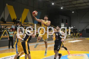 Η ΑΕ Ροϊτίκων το απόλυτο φαβορί για τον τίτλο, νίκησε και την ΕΑΠ! ΦΩΤΟ