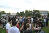 Η Πάτρα τίμησε τον Μεμά Καλογηράτο - Αποκαλύφθηκε το άγαλμα στην πλατεία Ανθούπολης