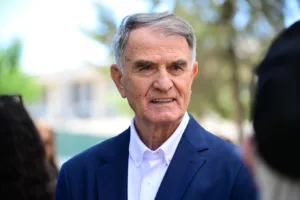 Ο αθλητικός κόσμος στο πλευρό του Δέλλα στην κηδεία της Μαστροκώστα, ήταν εκεί συμπαίκτες του το 2004 και αντίπαλοι στα γήπεδα, ΦΩΤΟ
