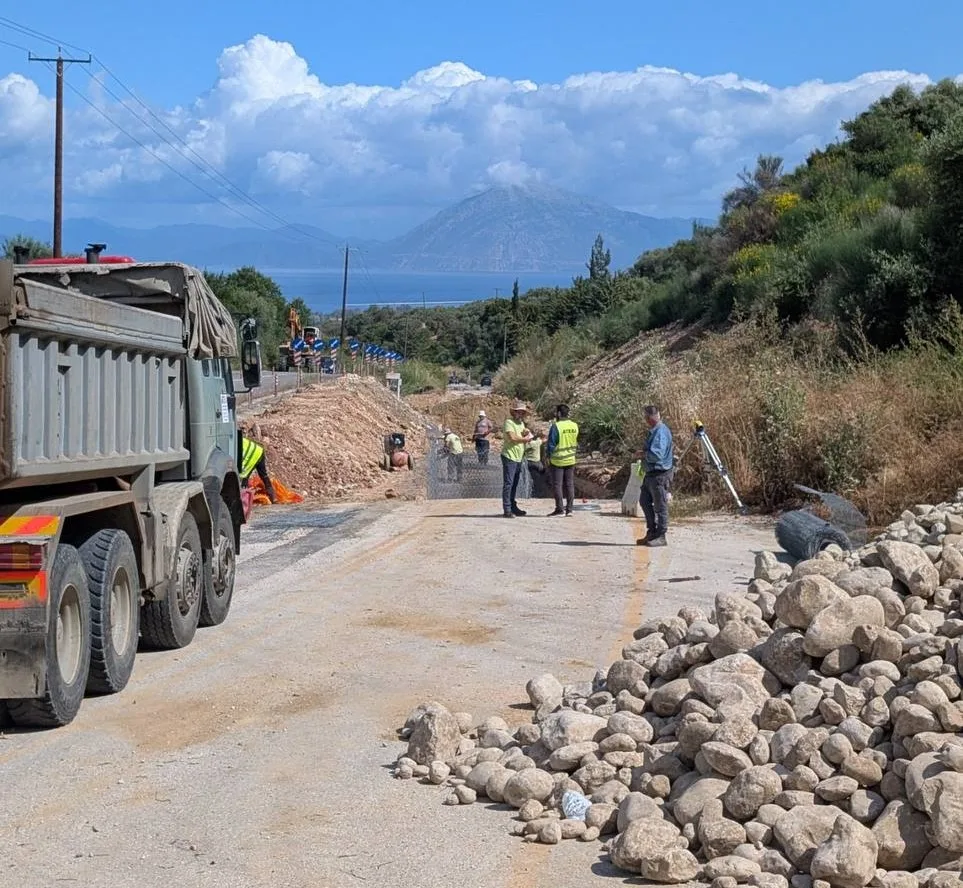 Καλλιθέα Πατρών: Φαρδαίνει η παράκαμψη στο προβληματικό σημείο – Πότε ολοκληρώνονται οι εργασίες