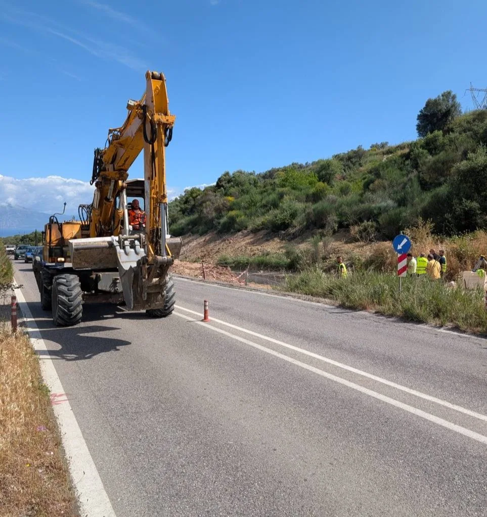 Καλλιθέα Πατρών: Φαρδαίνει η παράκαμψη στο προβληματικό σημείο – Πότε ολοκληρώνονται οι εργασίες