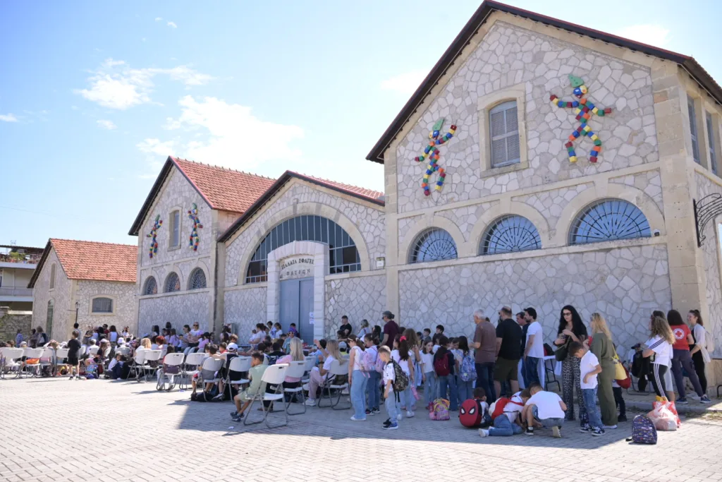 Πάτρα: Παιδικές φωνές και χρώματα του κόσμου γέμισαν τα Παλαιά Σφαγεία
