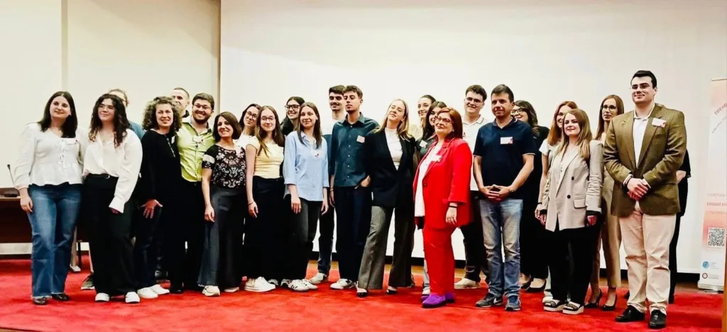Η φοιτητική ομάδα που απλώνει χέρι για τον πάσχοντα - Η «Φλέβα Ζωής» χτυπά δυνατά