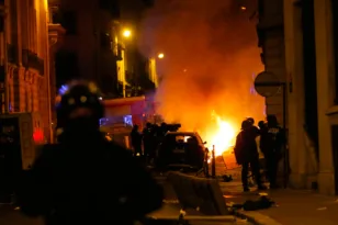 Παρίσι: Ένας νεκρός και 219 τραυματίες στον απόηχο των άγριων επεισοδίων για το Champions League