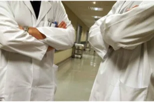 Μετακινήσεις από τα Κέντρα Υγείας Αχαΐας στο Αργοστόλι: Περιφερόμενοι γιατροί με «εντέλλεσθε»