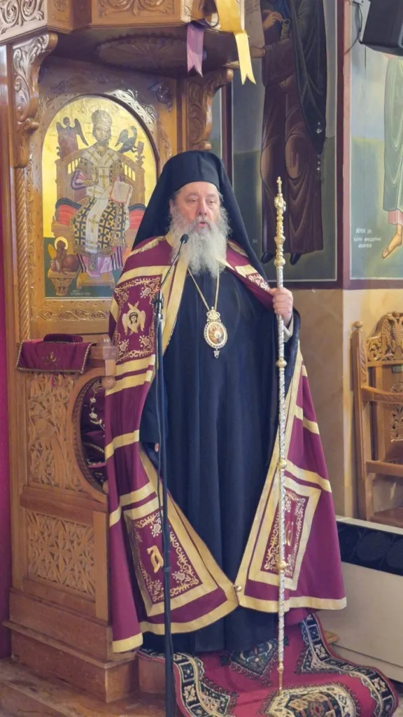 Με λαμπρότητα η γιορτή της Αγίας Ειρήνης στην Πάτρα και μεγάλη λιτανεία στον Ριγανόκαμπο ΦΩΤΟ