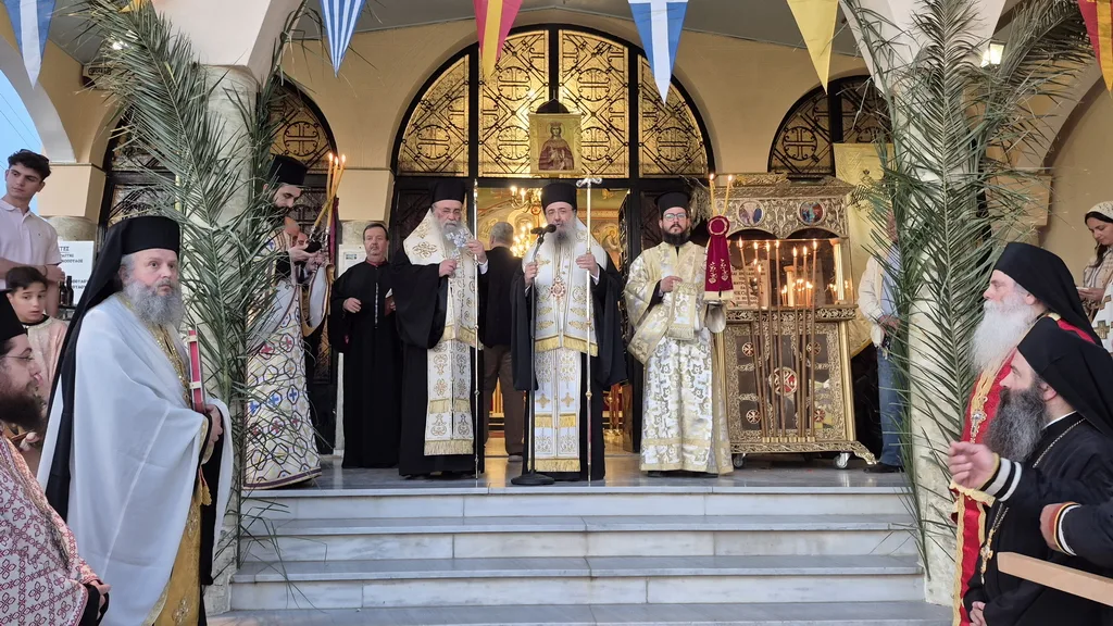 Με λαμπρότητα η γιορτή της Αγίας Ειρήνης στην Πάτρα και μεγάλη λιτανεία στον Ριγανόκαμπο ΦΩΤΟ