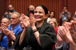 Παρουσίες με σημασία στην ιδρυτική διακήρυξη του κόμματος Καρυστιανού, ποιοι και γιατί ήταν εκεί!