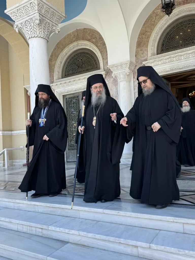 Η Ιερά Κοινότητα του Αγίου Όρους προσκύνησε στον Άγιο Ανδρέα Πατρών