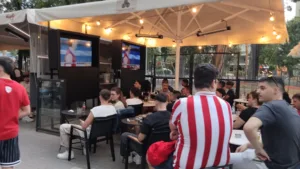 Πάτρα: Η πόλη ζει στον ρυθμό του μεγάλου ημιτελικού του Ολυμπιακού με τη Φενέρμπαχτσε, ΦΩΤΟ