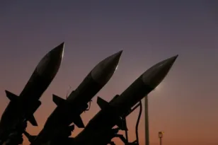 Αποκάλυψη Reuters: Το αδιέξοδο στις διαπραγματεύσεις ΗΠΑ και Ιράν αυξάνει τον κίνδυνο νέας σύγκρουσης