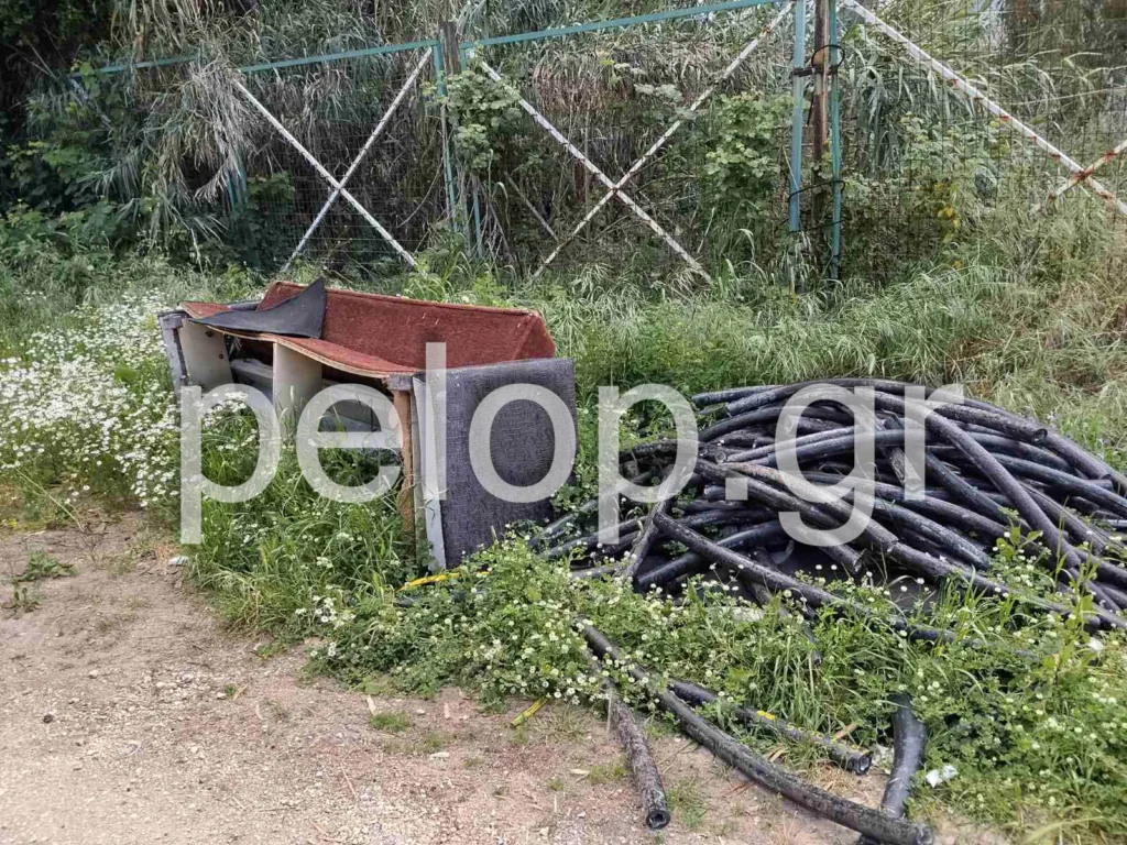 Πάτρα: Οικολογική "βόμβα" στις Ιτιές - Παράνομη χωματερή επεκτείνεται διαρκώς