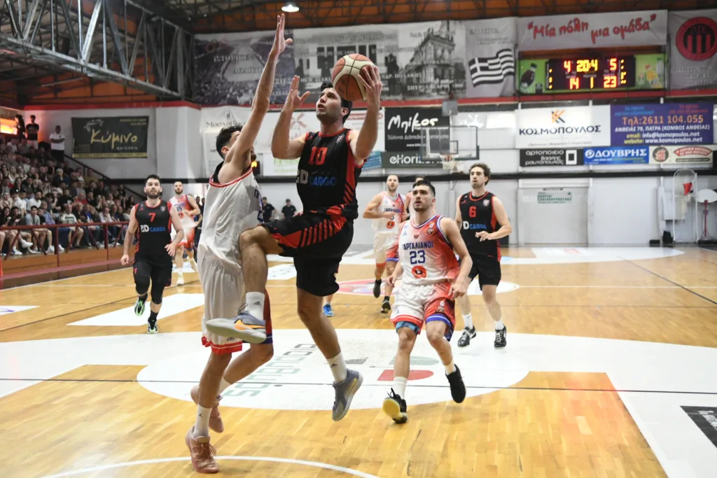H Παναχαϊκή λύγισε τους Γαργαλιάνους και πάει για «τελικό» την Κυριακή