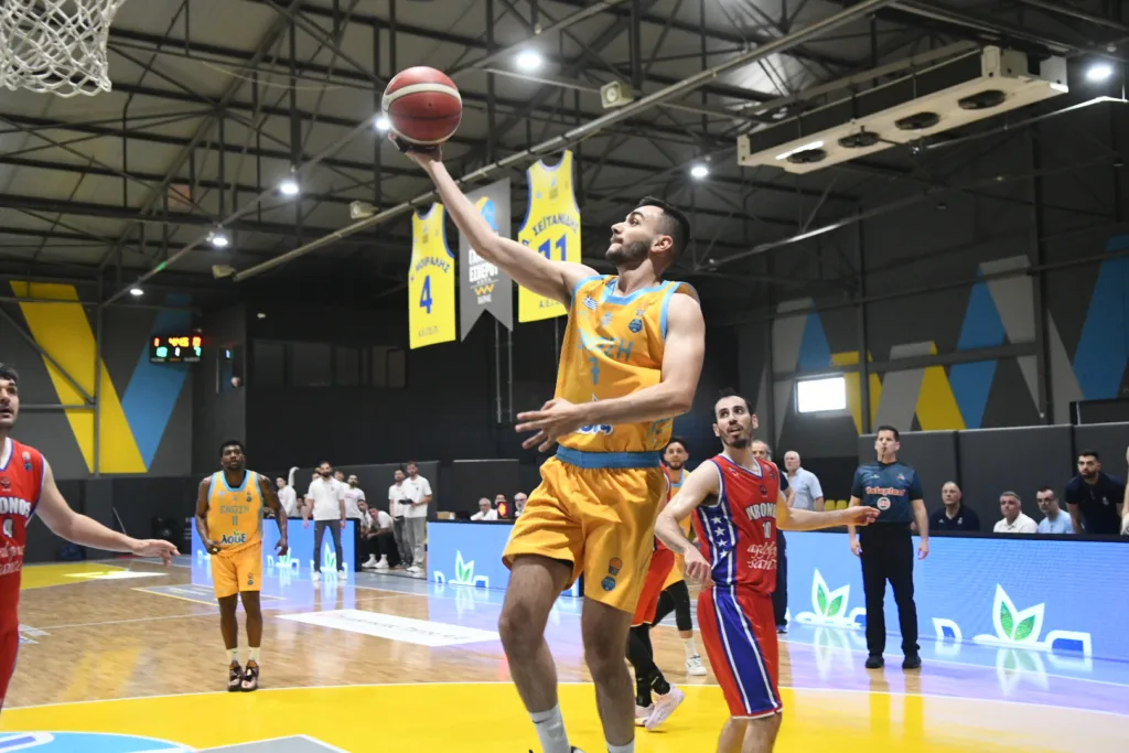 Η Ενωση διέλυσε τον Κρόνο και ισοφάρισε σε 2-2 νίκες!