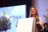 «ΕΛΠΙΔΑ για τη Δημοκρατία»: Παρουσιάστηκε στη Θεσσαλονίκη το νέο πολιτικό κίνημα της Μαρίας Καρυστιανού, ποιοι έδωσαν το παρών