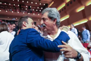 Κασσελάκης υπέρ Πολάκη: Επεσε και ο ίδιος θύμα του Μπουζουξίδικου #2 από τους ίδιους πρωταγωνιστές