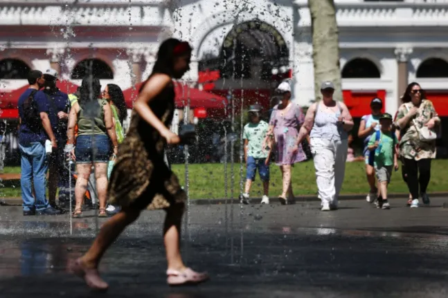 Καύσωνας στην Ευρώπη: Το κύμα σαρώνει Γαλλία και Γερμανία, νεκρό 3χρονο αγοράκι