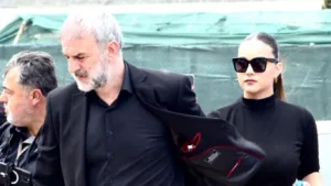 Ο αθλητικός κόσμος στο πλευρό του Δέλλα στην κηδεία της Μαστροκώστα, ήταν εκεί συμπαίκτες του το 2004 και αντίπαλοι στα γήπεδα, ΦΩΤΟ