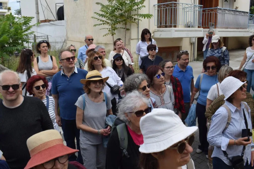 Πάτρα: Τα «κρυμμένα» ρωμαϊκά μνημεία της Άνω Πόλης αποκαλύφθηκαν σε δύο περιηγήσεις ΦΩΤΟ Πάτρα: Τα «κρυμμένα» ρωμαϊκά μνημεία της Άνω Πόλης αποκαλύφθηκαν σε δύο περιηγήσεις ΦΩΤΟ
