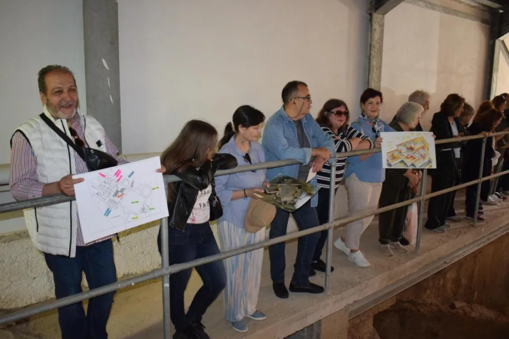 Πάτρα: Τα «κρυμμένα» ρωμαϊκά μνημεία της Άνω Πόλης αποκαλύφθηκαν σε δύο περιηγήσεις ΦΩΤΟ