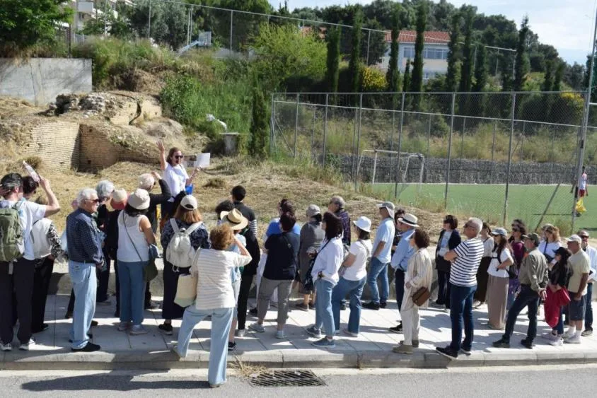 Πάτρα: Τα «κρυμμένα» ρωμαϊκά μνημεία της Άνω Πόλης αποκαλύφθηκαν σε δύο περιηγήσεις ΦΩΤΟ