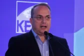 Κωνστανέλλος: «Δεν θέλουμε Λας Βέγκας και Ντουμπάι»