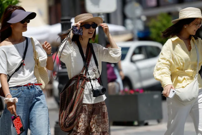 Καύσωνας στη δυτική Ευρώπη με θερμοκρασίες έως και 40°C – Πρωτοφανείς τιμές για Μάιο