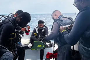 Μαλδίβες: Νέα τραγωδία, νεκρός δύτης των ειδικών δυνάμεων στις έρευνες για τις σορούς των Ιταλών, ΒΙΝΤΕΟ