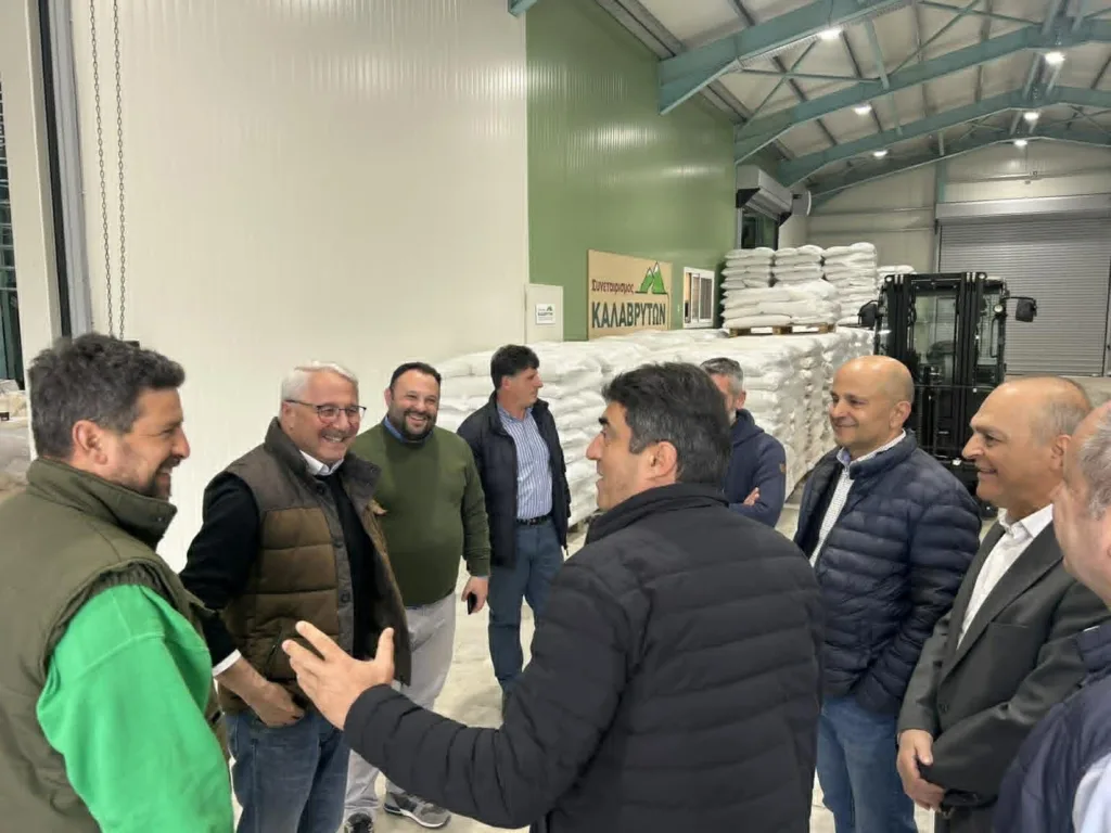 Καλάβρυτα: Περιόδευσε σε Αροανία και Παΐα ο ευρωβουλευτής Γιάννης Μανιάτης ΦΩΤΟ