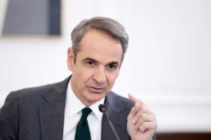 «Τον θυμόμαστε συνέχεια και μας λείπει… κάθε μέρα»! Ο Κυριάκος Μητσοτάκης για τον πατέρα του, ΒΙΝΤΕΟ