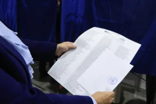 Ποιοι είναι οι 150 που εκλέγονται στην Πολιτική Επιτροπή της ΝΔ- Τρεις Αχαιοί