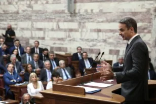 Συνεδριάζει η Κοινοβουλευτική Ομάδα της ΝΔ: Ξεκινά η συζήτηση για τη συνταγματική αναθεώρηση