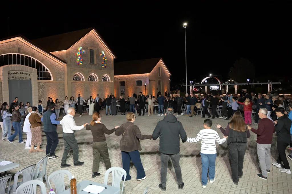 Πάτρα: Με παραδοσιακό γλέντι στα Παλαιά Σφαγεία έπεσε η αυλαία της Πρωτομαγιάς