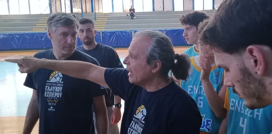 «Να μην τους κάνουμε να αισθάνονται άνετα», ο Κώστας Ρουμελιώτης έδωσε άμεσα το στίγμα για τη συνέχεια