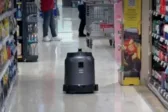 Πάτρα: Ρομπότ ήρθε στην πόλη και έπιασε δουλειά σε σούπερ μάρκετ! ΒΙΝΤΕΟ