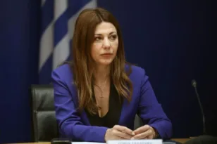 Ζαχαράκη για την τραγωδία στην Ηλιούπολη: «Κανένα παιδί δεν πρέπει να αισθάνεται μόνο του»