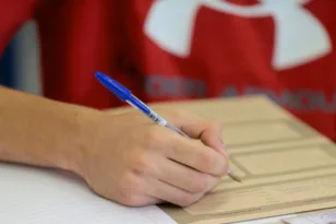Πανελλαδικές 2026: Πότε ξεκινούν για ΓΕΛ και ΕΠΑΛ, τι ισχύει για ειδικά μαθήματα και ΤΕΦΑΑ