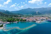 «Τράκαραν» δυο πλοία στο λιμάνι της Θάσου