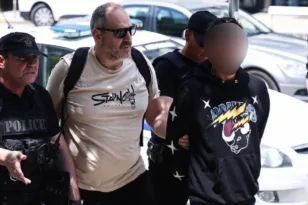 Θεσσαλονίκη: Προφυλακίστηκε ο 30χρονος για τη δολοφονία του πατέρα του στο Τριάδι