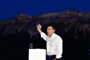 Επίθεση ΚΚΕ σε Τσίπρα για το νέο κόμμα «ΕΛΑΣ»: «Δεν είναι η πρώτη φορά που προσπαθεί να καπηλευτεί την ιστορία»