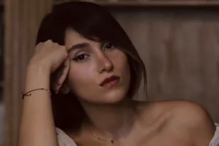 Ιράν: Τραγούδησε χωρίς χιτζάμπ στο YouTube και καταδικάστηκε σε 74 μαστιγώματα