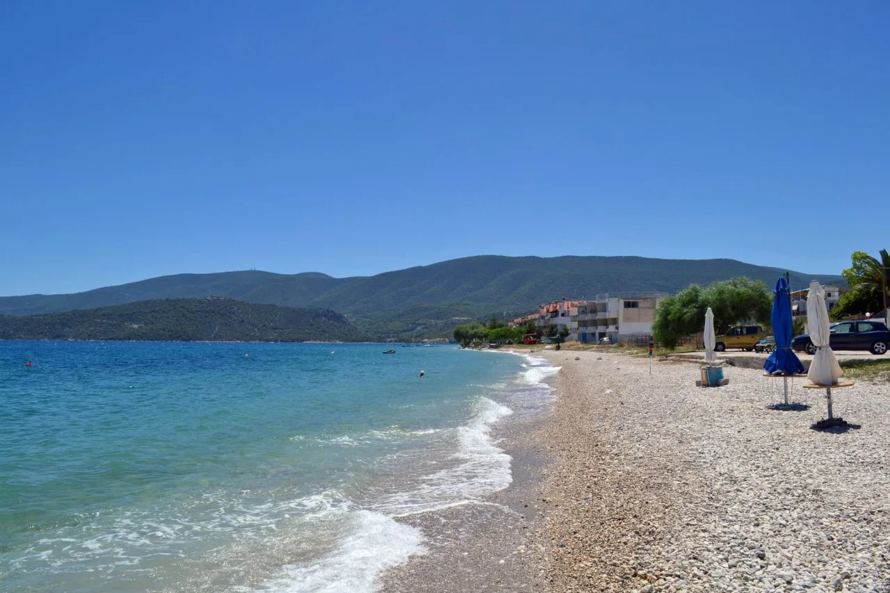 Κορινθία: 8 χωριά για καλοκαιρινές εκδρομές με θάλασσα, βουνό και φαγητό
